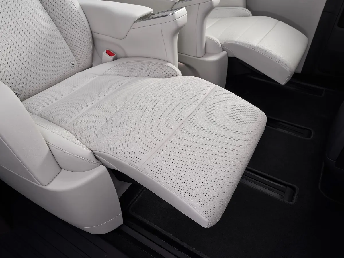 Li MEGA,autocango,china used car exporter,china ev exporter,chinese used car exporter,chinese used ev exporter