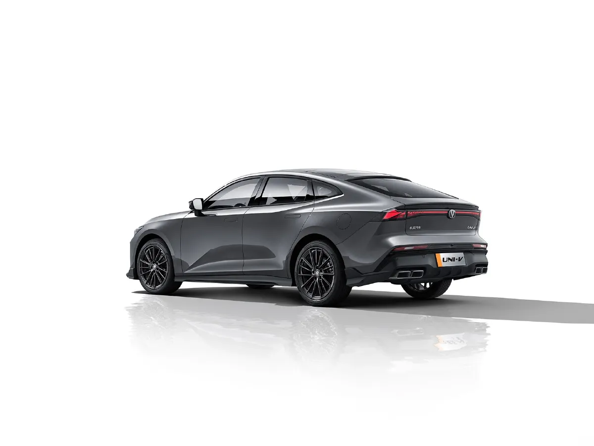 ChangAn UNI-V,autocango,china used car exporter,china ev exporter,chinese used car exporter,chinese used ev exporter