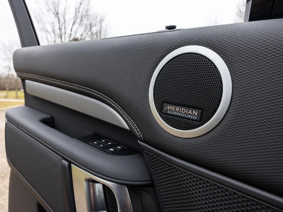 Land Rover Discovery,autocango,china used car exporter,china ev exporter,chinese used car exporter,chinese used ev exporter Land Rover Discovery,autocango,china used car exporter,china ev exporter,chinese used car exporter,chinese used ev exporter