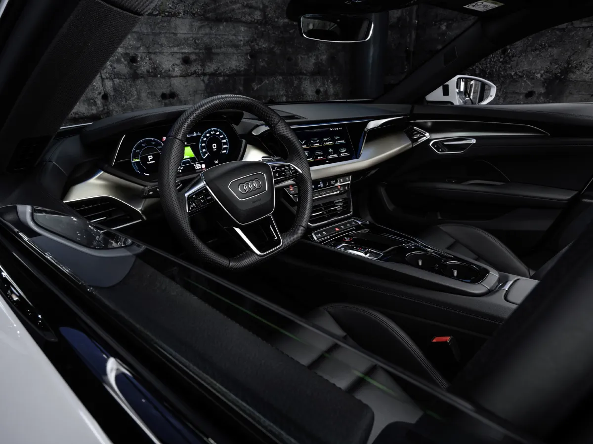 Audi e-tron GT,autocango,china used car exporter,china ev exporter,chinese used car exporter,chinese used ev exporter