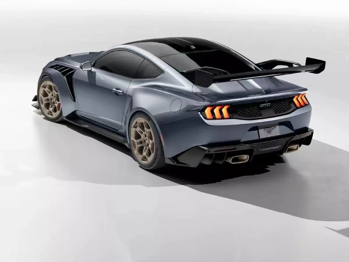 Ford Mustang,autocango,china used car exporter,china ev exporter,chinese used car exporter,chinese used ev exporter