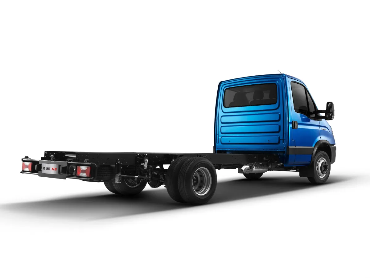 Iveco OuSheng,autocango,china used car exporter,china ev exporter,chinese used car exporter,chinese used ev exporter