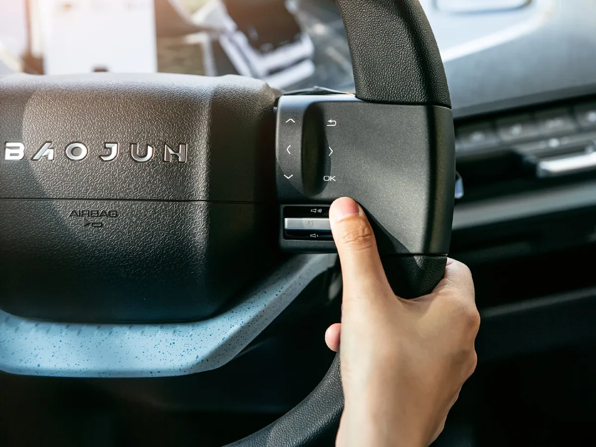 BaoJun E300,autocango,china used car exporter,china ev exporter,chinese used car exporter,chinese used ev exporter