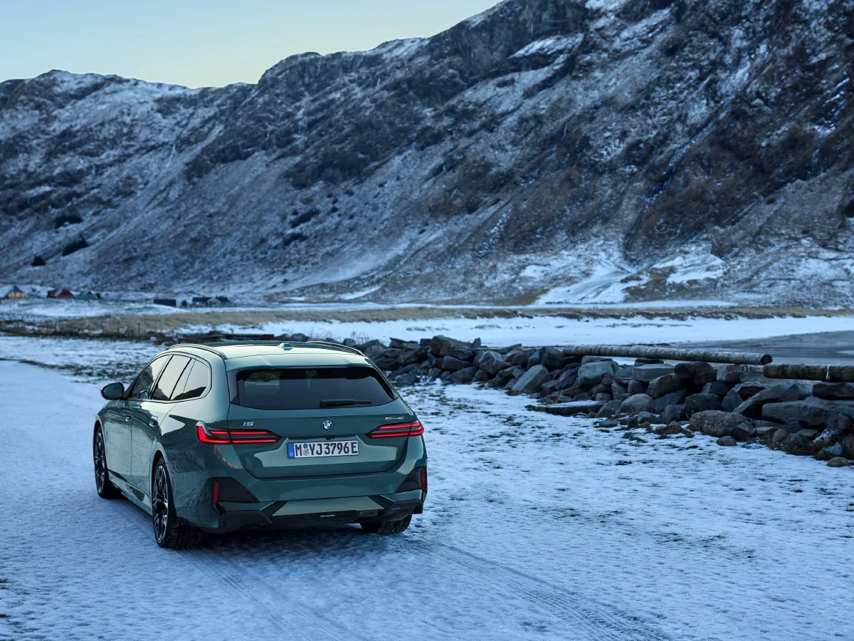 BMW i5,autocango,china used car exporter,china ev exporter,chinese used car exporter,chinese used ev exporter