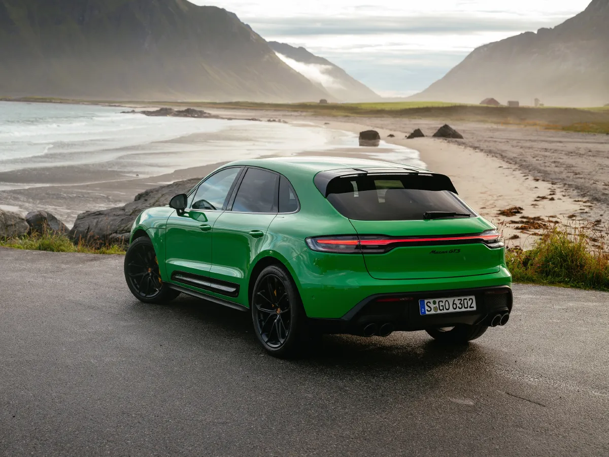 Porsche Macan,autocango,china used car exporter,china ev exporter,chinese used car exporter,chinese used ev exporter