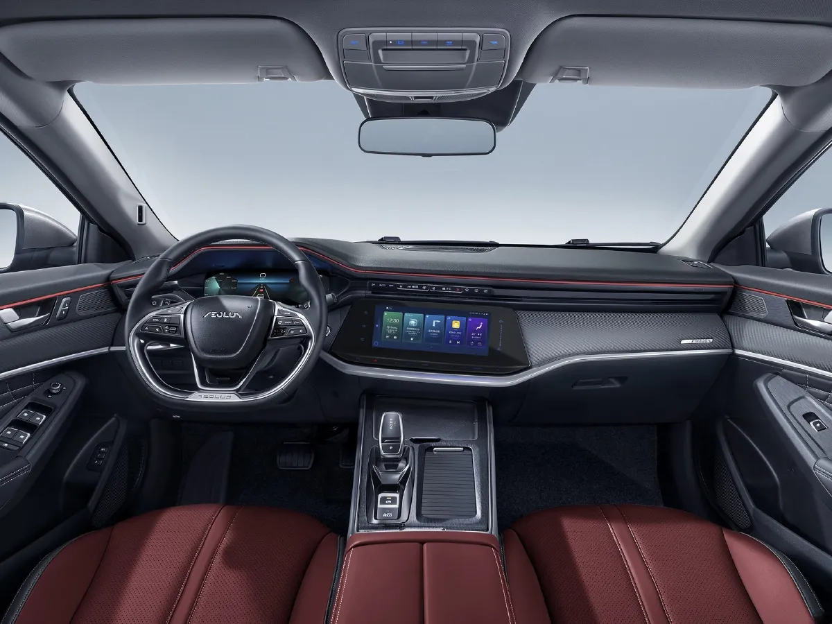 DongFeng Aeolus YiXuan MAX,autocango,china used car exporter,china ev exporter,chinese used car exporter,chinese used ev exporter