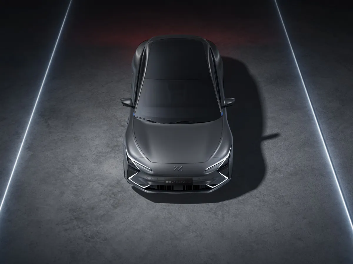 IM L7,autocango,china used car exporter,china ev exporter,chinese used car exporter,chinese used ev exporter