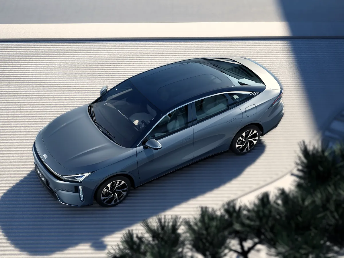 Geely Galaxy L6,autocango,china used car exporter,china ev exporter,chinese used car exporter,chinese used ev exporter