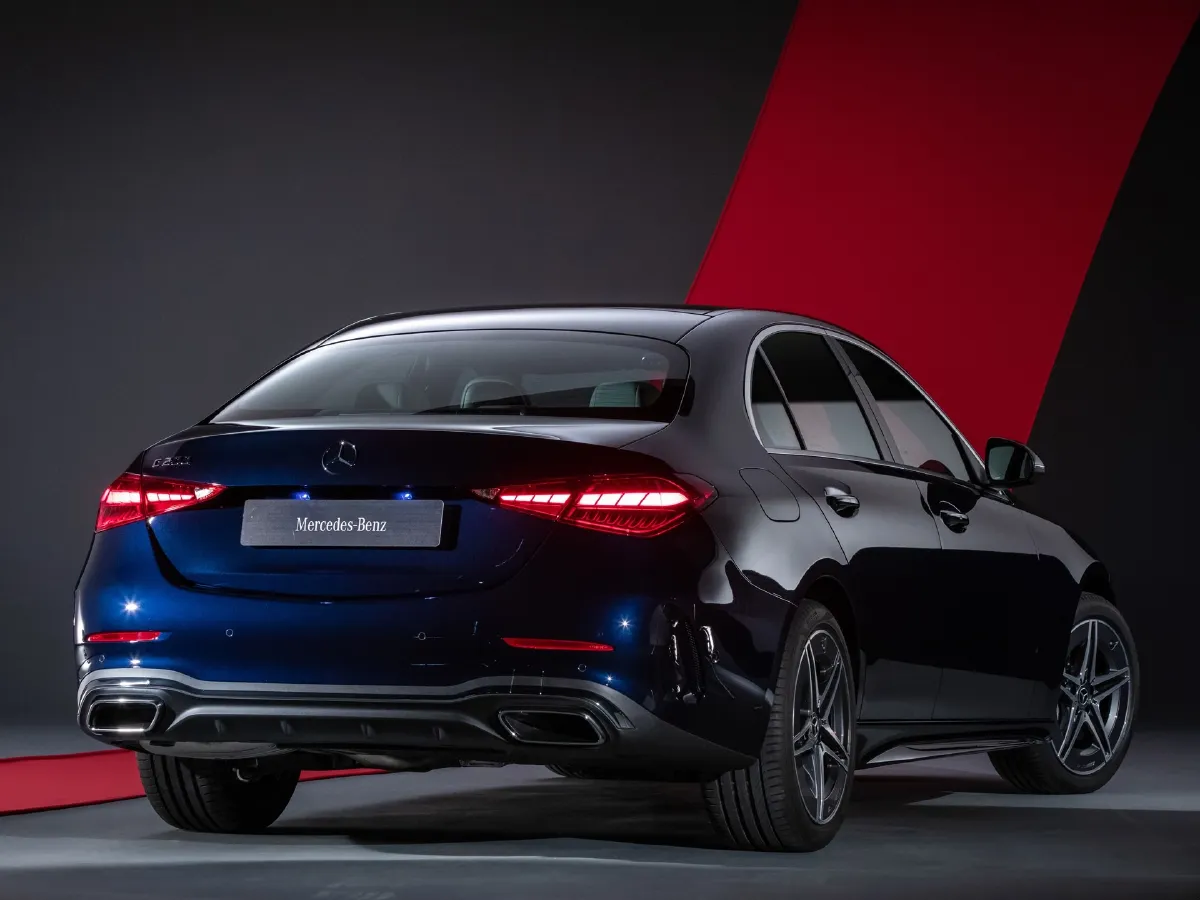 Mercedes-Benz C Class,autocango,china used car exporter,china ev exporter,chinese used car exporter,chinese used ev exporter