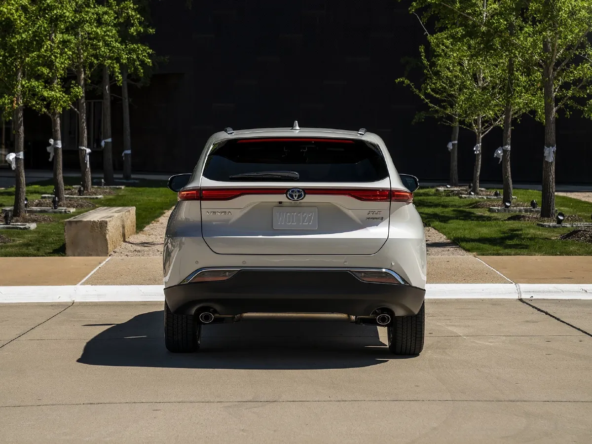 Toyota Venza,autocango,china used car exporter,china ev exporter,chinese used car exporter,chinese used ev exporter