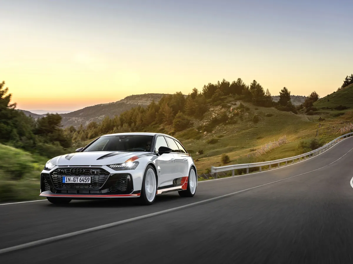 Audi RS 6,autocango,china used car exporter,china ev exporter,chinese used car exporter,chinese used ev exporter