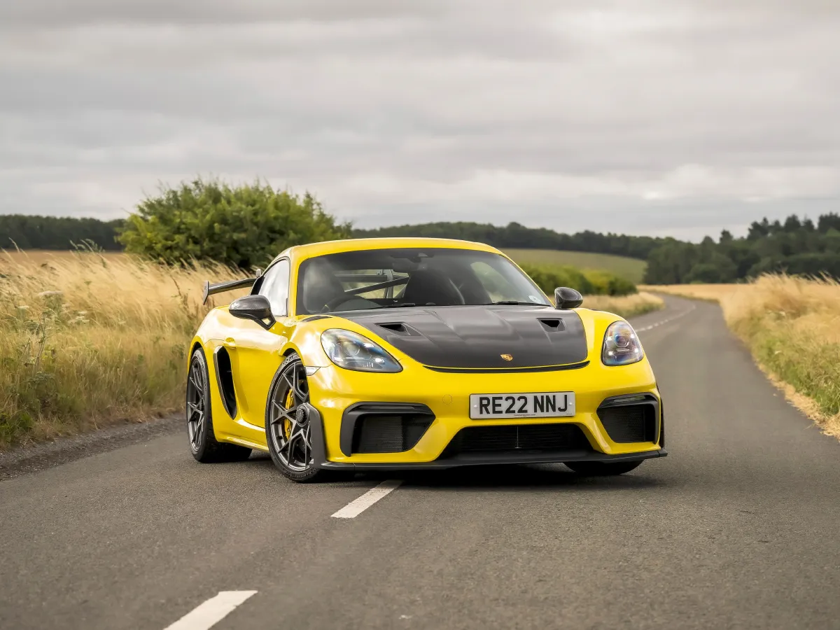 Porsche 718,autocango,china used car exporter,china ev exporter,chinese used car exporter,chinese used ev exporter