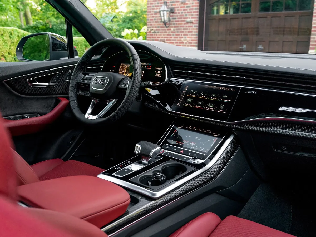 Audi SQ7,autocango,china used car exporter,china ev exporter,chinese used car exporter,chinese used ev exporter