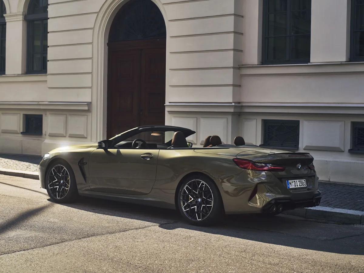 BMW M8,autocango,china used car exporter,china ev exporter,chinese used car exporter,chinese used ev exporter