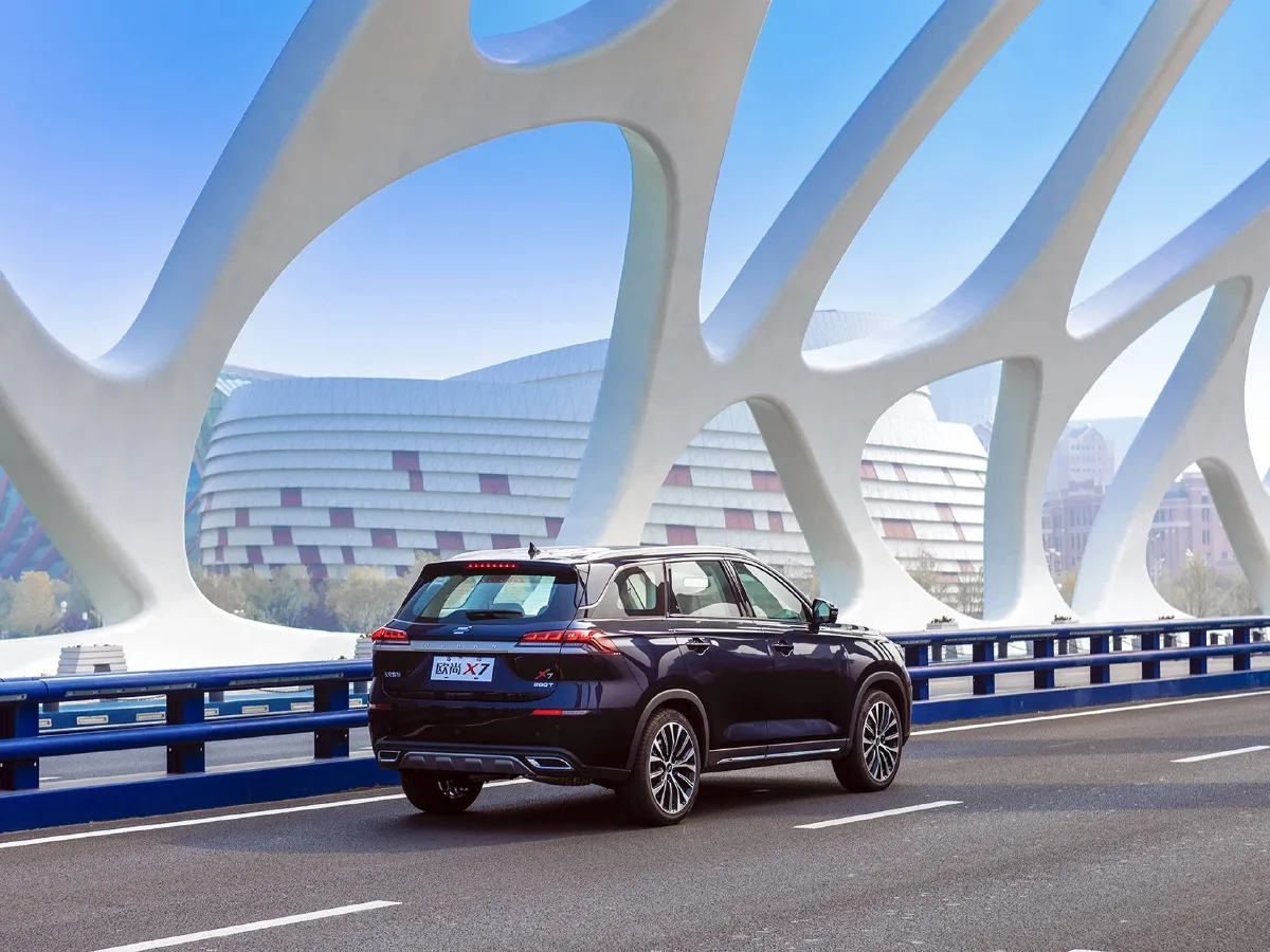 2021 ChangAn Oshan X7 1.5T 178HP L4 6MT,autocango,china used car exporter,china ev exporter,chinese used car exporter,chinese used ev exporter