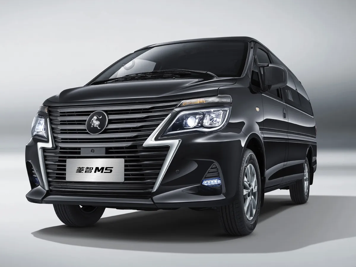 DongFeng Forthing LingZhi,autocango,china used car exporter,china ev exporter,chinese used car exporter,chinese used ev exporter DongFeng Forthing LingZhi,autocango,china used car exporter,china ev exporter,chinese used car exporter,chinese used ev exporter