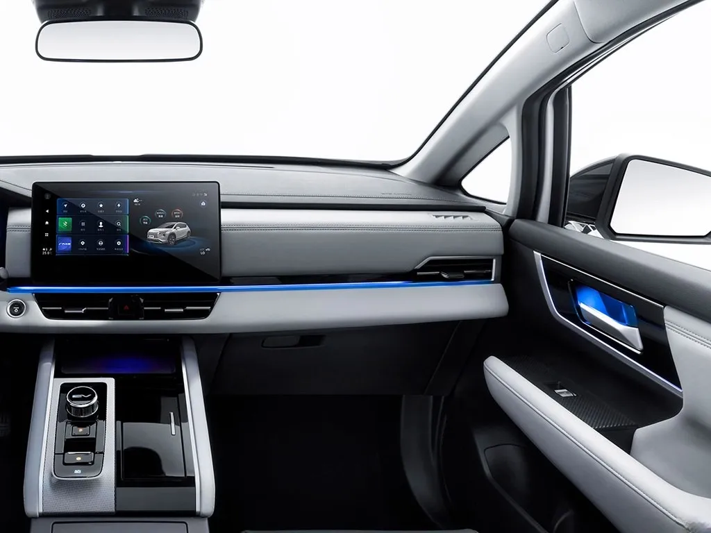 Mitsubishi Airtrek,autocango,china used car exporter,china ev exporter,chinese used car exporter,chinese used ev exporter