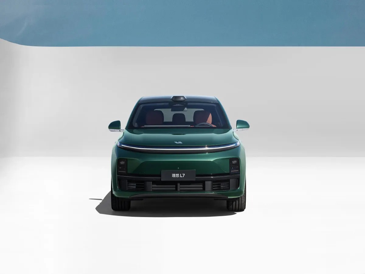 Li L7,autocango,china used car exporter,china ev exporter,chinese used car exporter,chinese used ev exporter