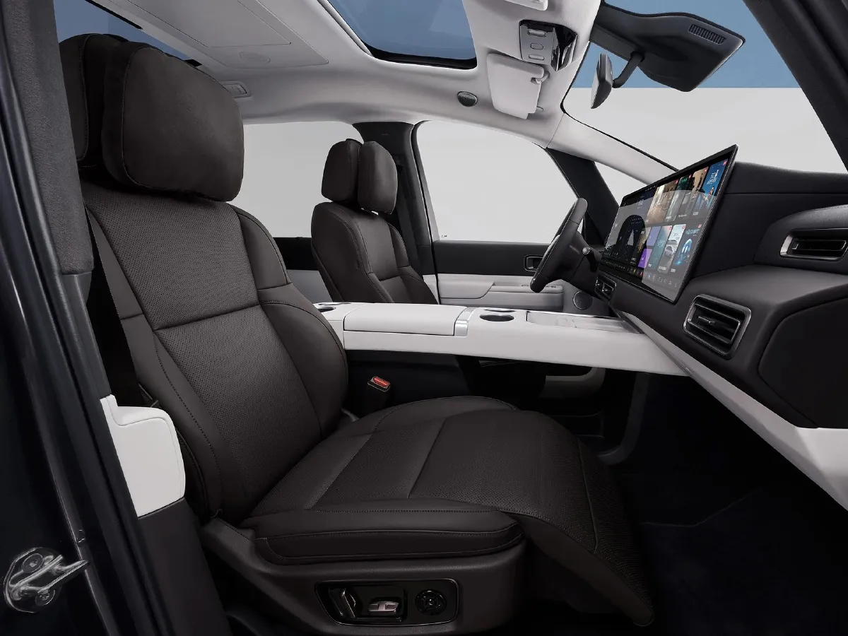 Li MEGA,autocango,china used car exporter,china ev exporter,chinese used car exporter,chinese used ev exporter