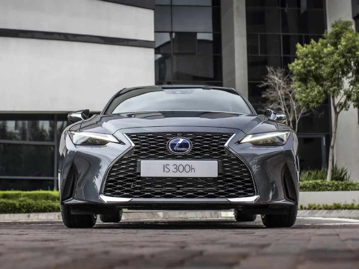 Lexus IS,autocango,china used car exporter,china ev exporter,chinese used car exporter,chinese used ev exporter