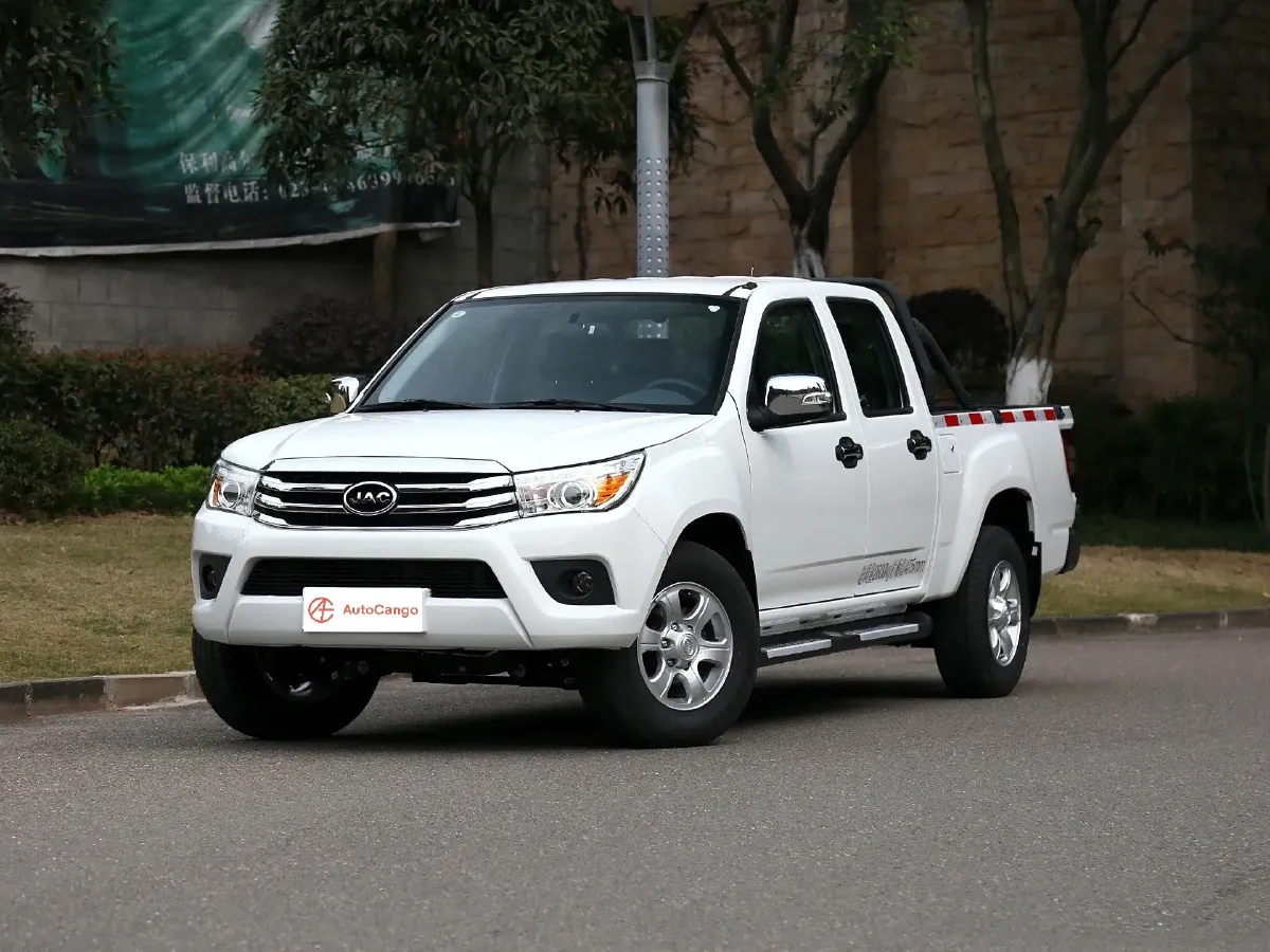 2018 JAC V7 2.0L 147HP L4 5MT,autocango,china used car exporter,china ev exporter,chinese used car exporter,chinese used ev exporter