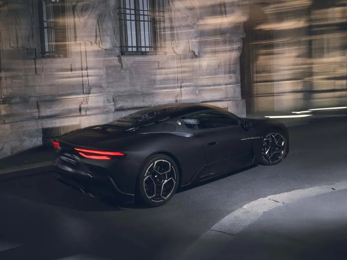 Maserati MC20,autocango,china used car exporter,china ev exporter,chinese used car exporter,chinese used ev exporter