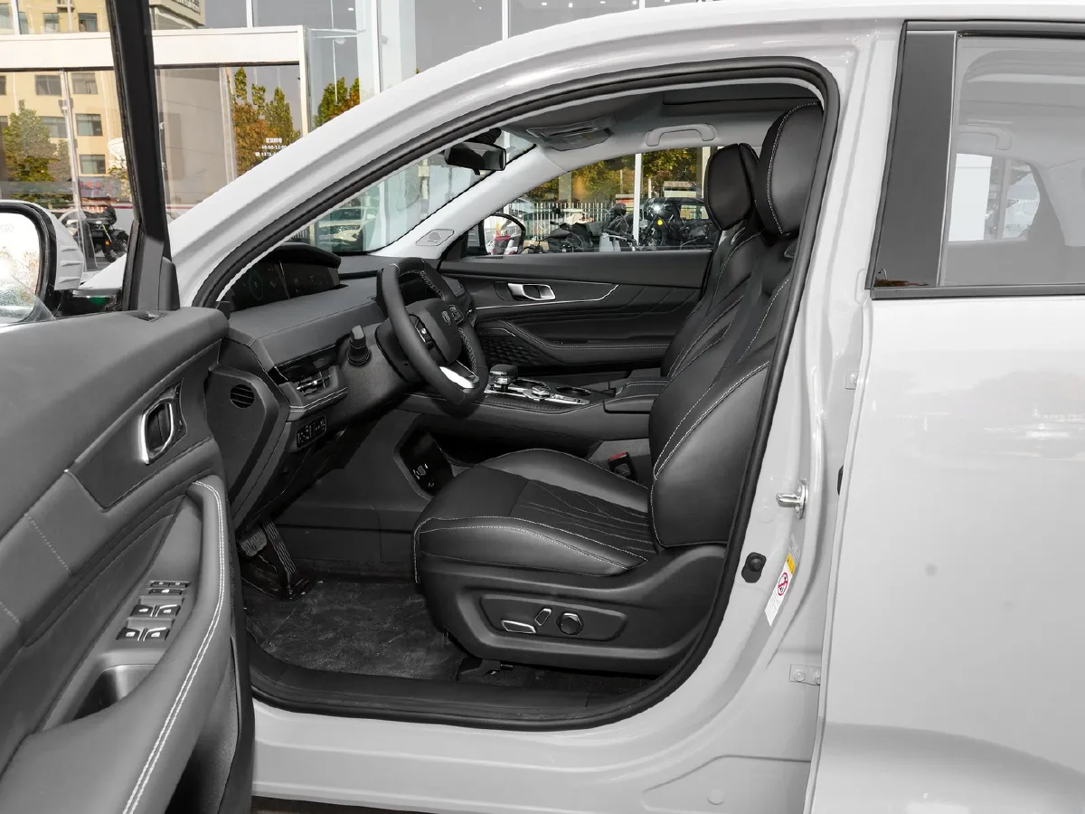 ChangAn UNI-K,autocango,china used car exporter,china ev exporter,chinese used car exporter,chinese used ev exporter