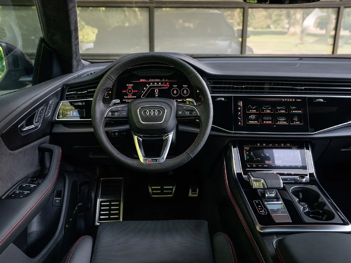 Audi RS Q8,autocango,china used car exporter,china ev exporter,chinese used car exporter,chinese used ev exporter