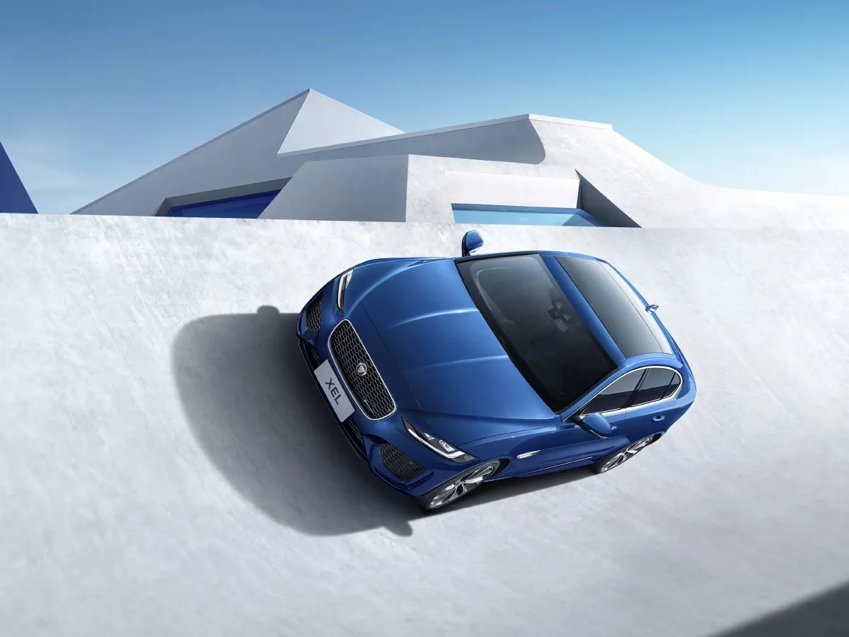 Jaguar XEL,autocango,china used car exporter,china ev exporter,chinese used car exporter,chinese used ev exporter