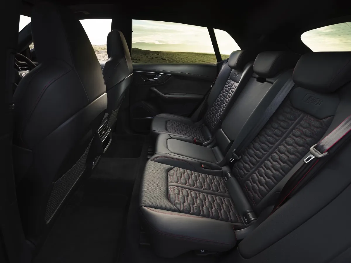 Audi RS Q8,autocango,china used car exporter,china ev exporter,chinese used car exporter,chinese used ev exporter