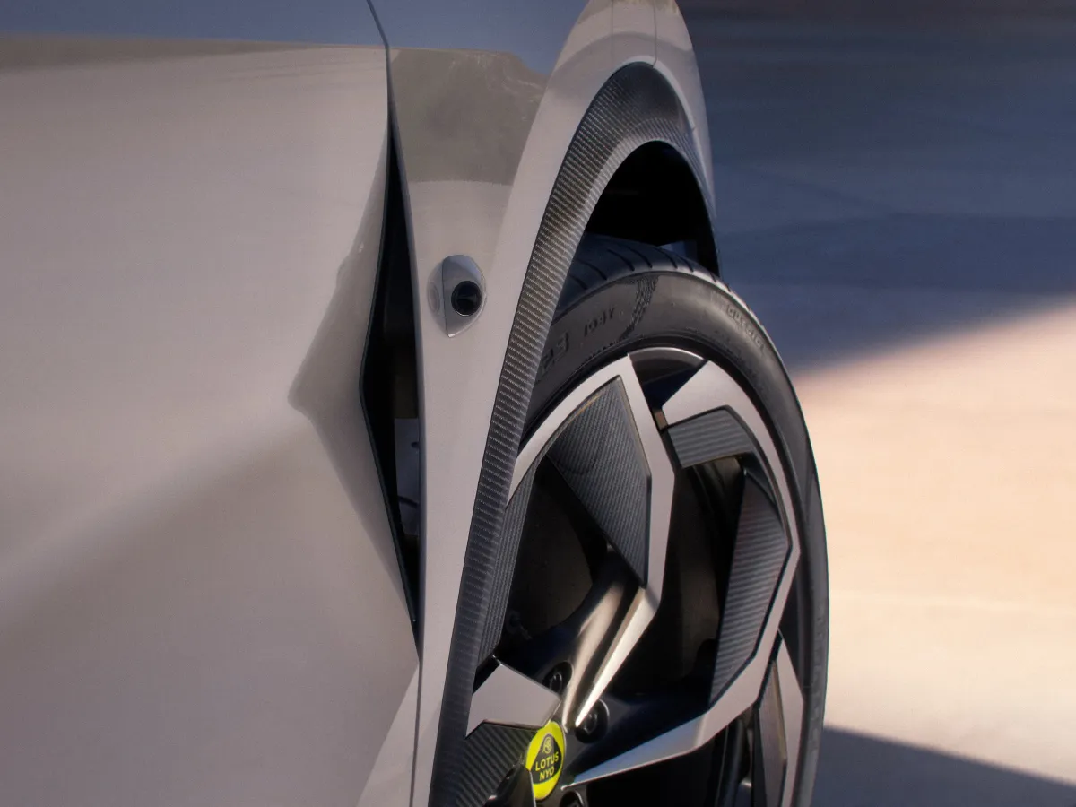 Lotus ELETRE,autocango,china used car exporter,china ev exporter,chinese used car exporter,chinese used ev exporter