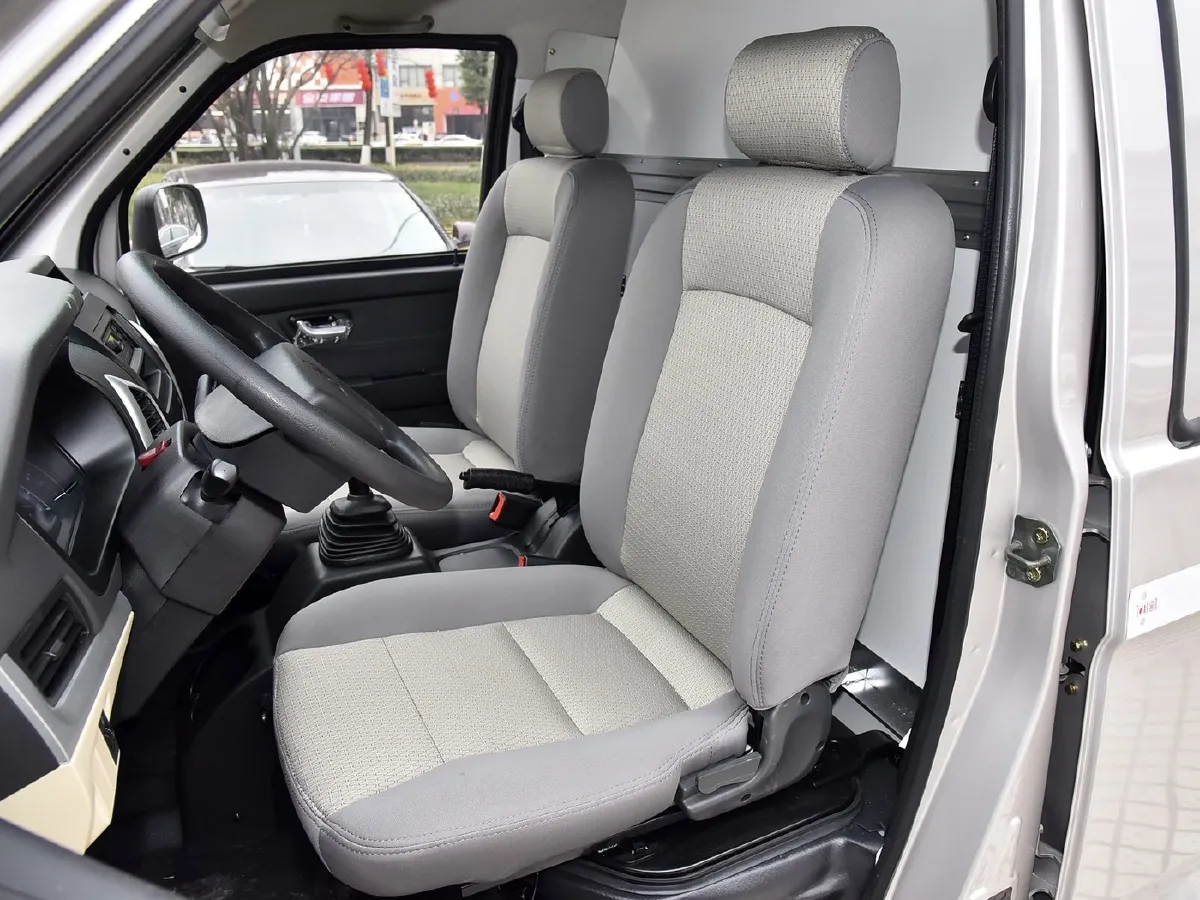 ChangAn KuaYue ChangAn V5,autocango,china used car exporter,china ev exporter,chinese used car exporter,chinese used ev exporter