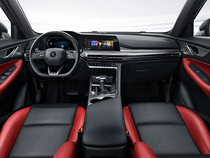 2021 ChangAn CS35 Plus 1.4T 160HP L4 7DCT,autocango,china used car exporter,china ev exporter,chinese used car exporter,chinese used ev exporter