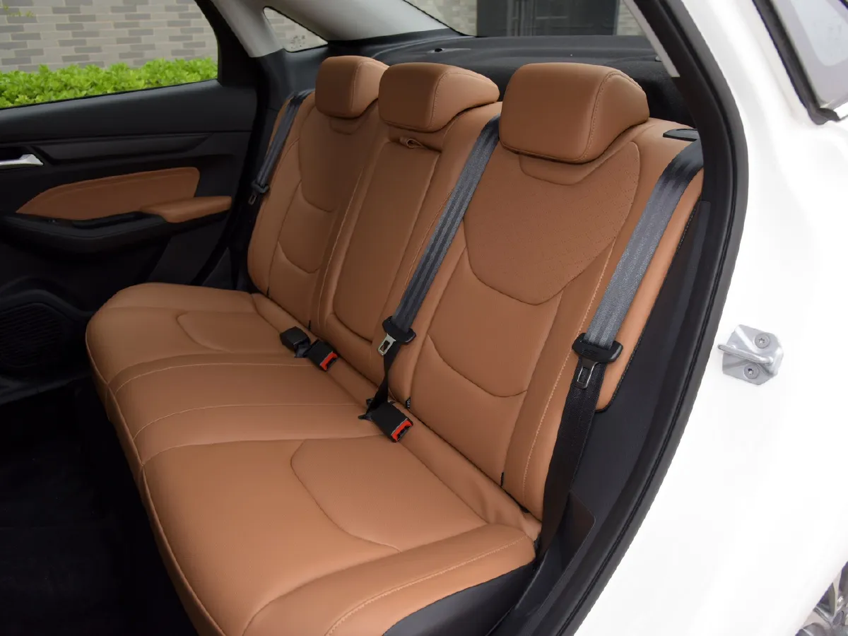 Ford Escort,autocango,china used car exporter,china ev exporter,chinese used car exporter,chinese used ev exporter