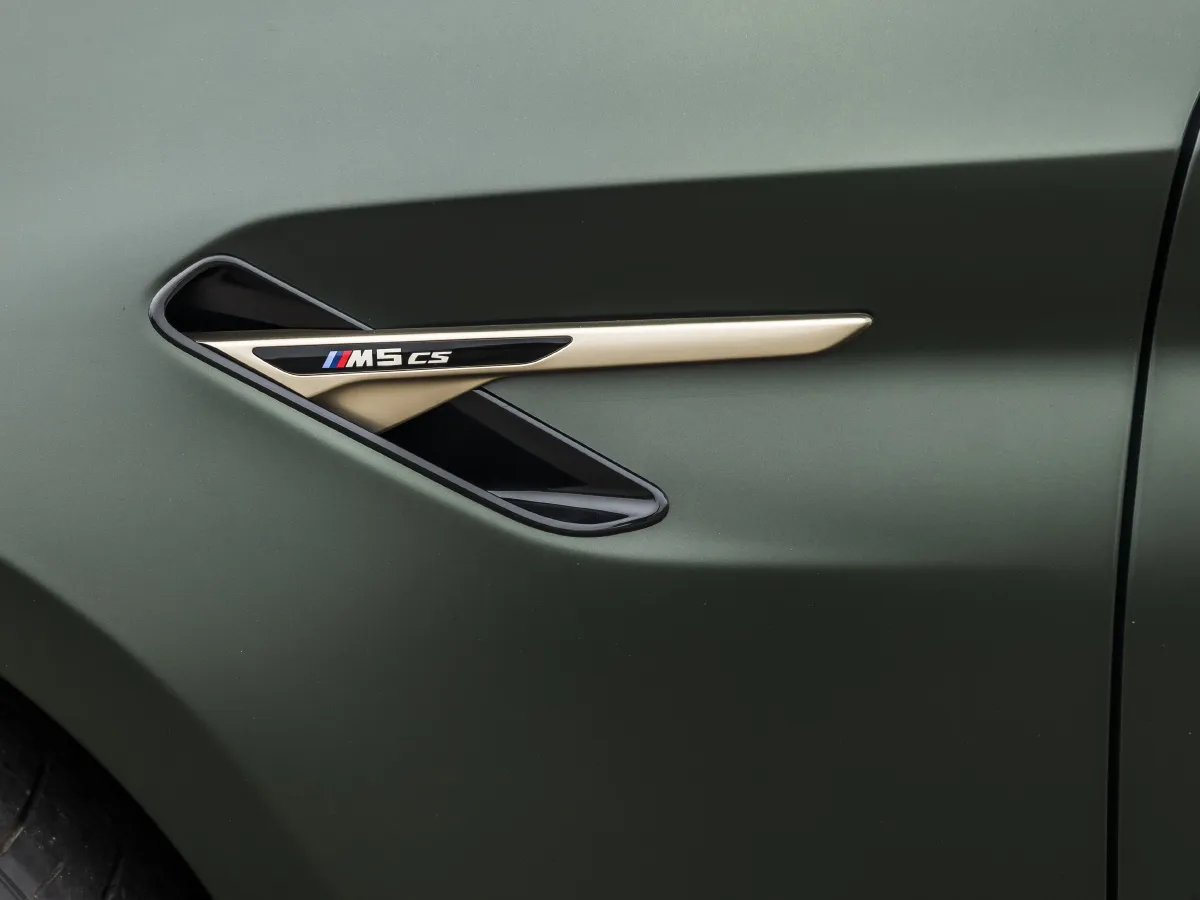 2012 BMW M5 4.4T 560HP V8 7DCT,autocango,china used car exporter,china ev exporter,chinese used car exporter,chinese used ev exporter