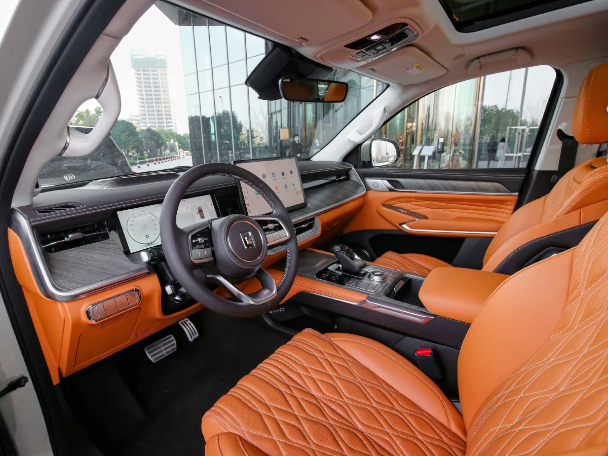 Tank 500,autocango,china used car exporter,china ev exporter,chinese used car exporter,chinese used ev exporter