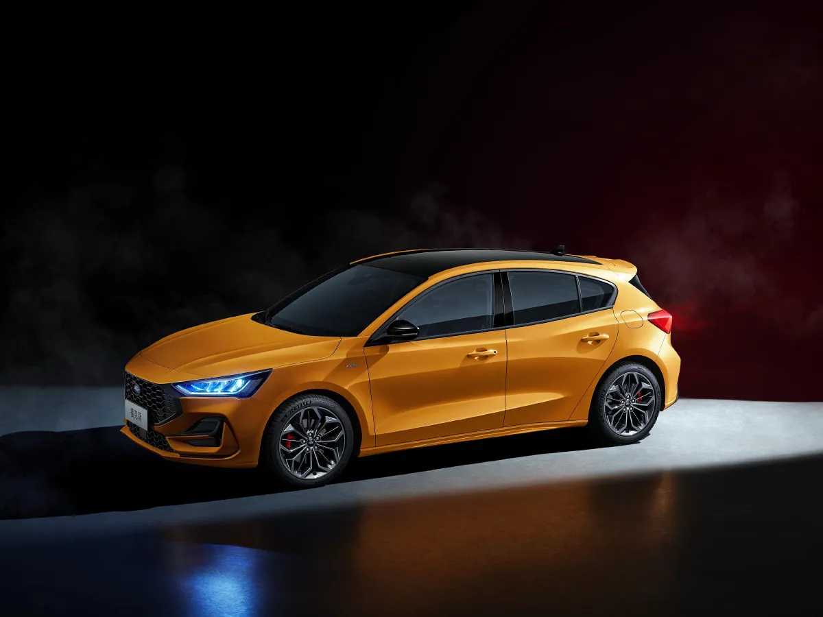 Ford Focus,autocango,china used car exporter,china ev exporter,chinese used car exporter,chinese used ev exporter