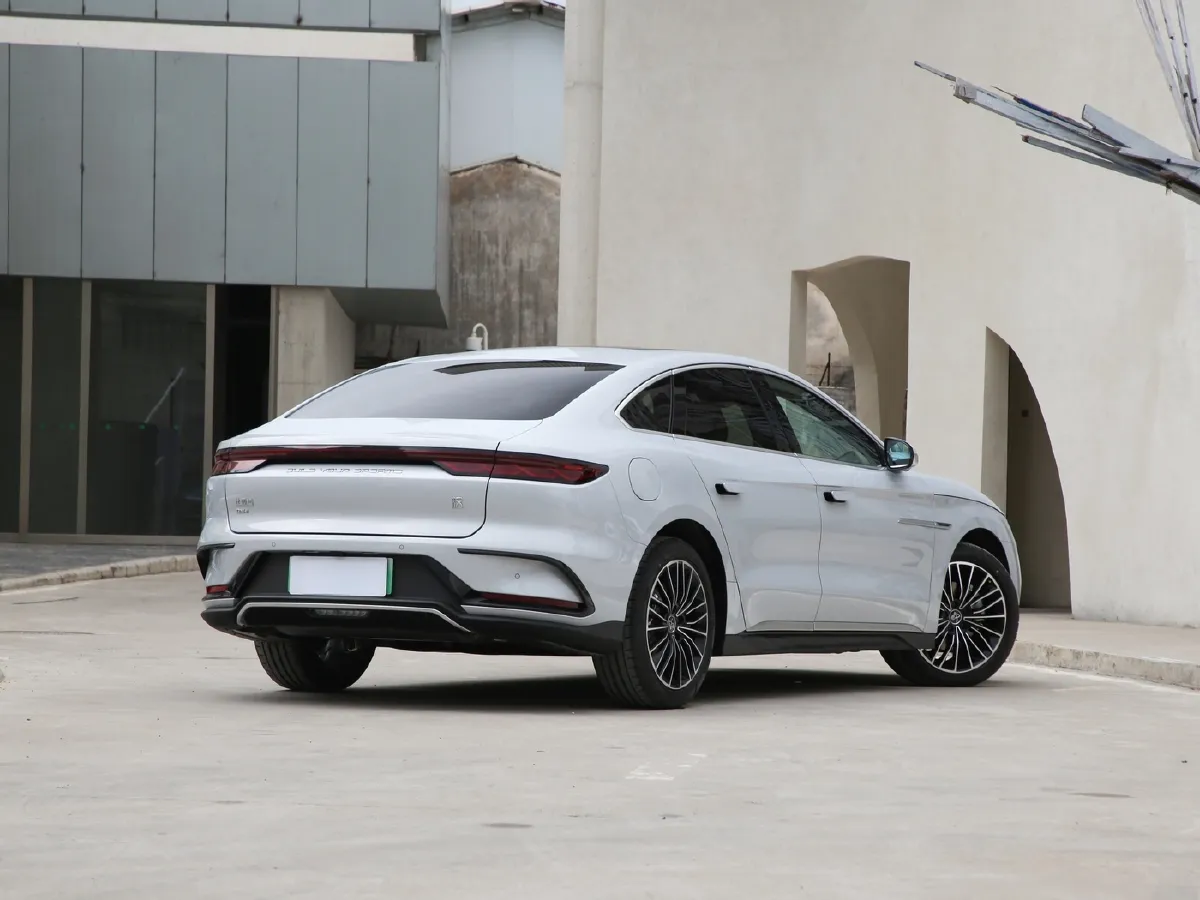 BYD Han,autocango,china used car exporter,china ev exporter,chinese used car exporter,chinese used ev exporter