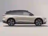 NIO ES6