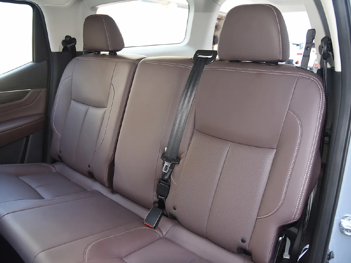 Dongfeng PaLaSuo,autocango,china used car exporter,china ev exporter,chinese used car exporter,chinese used ev exporter