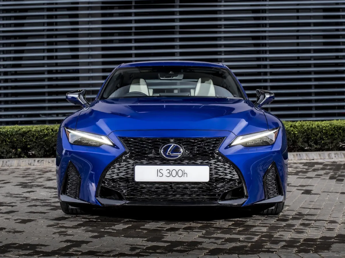 Lexus IS,autocango,china used car exporter,china ev exporter,chinese used car exporter,chinese used ev exporter