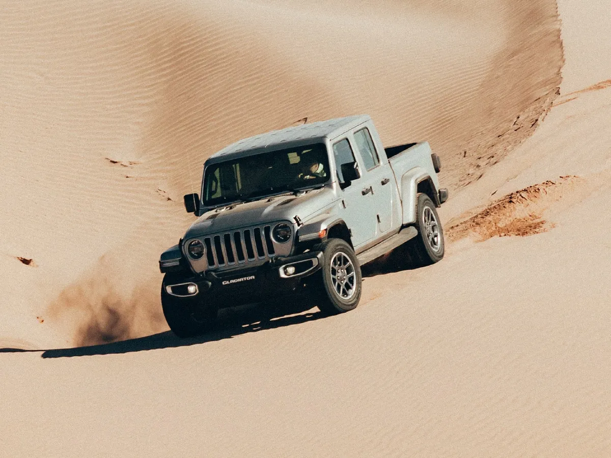 Jeep Gladiator,autocango,china used car exporter,china ev exporter,chinese used car exporter,chinese used ev exporter Jeep Gladiator,autocango,china used car exporter,china ev exporter,chinese used car exporter,chinese used ev exporter