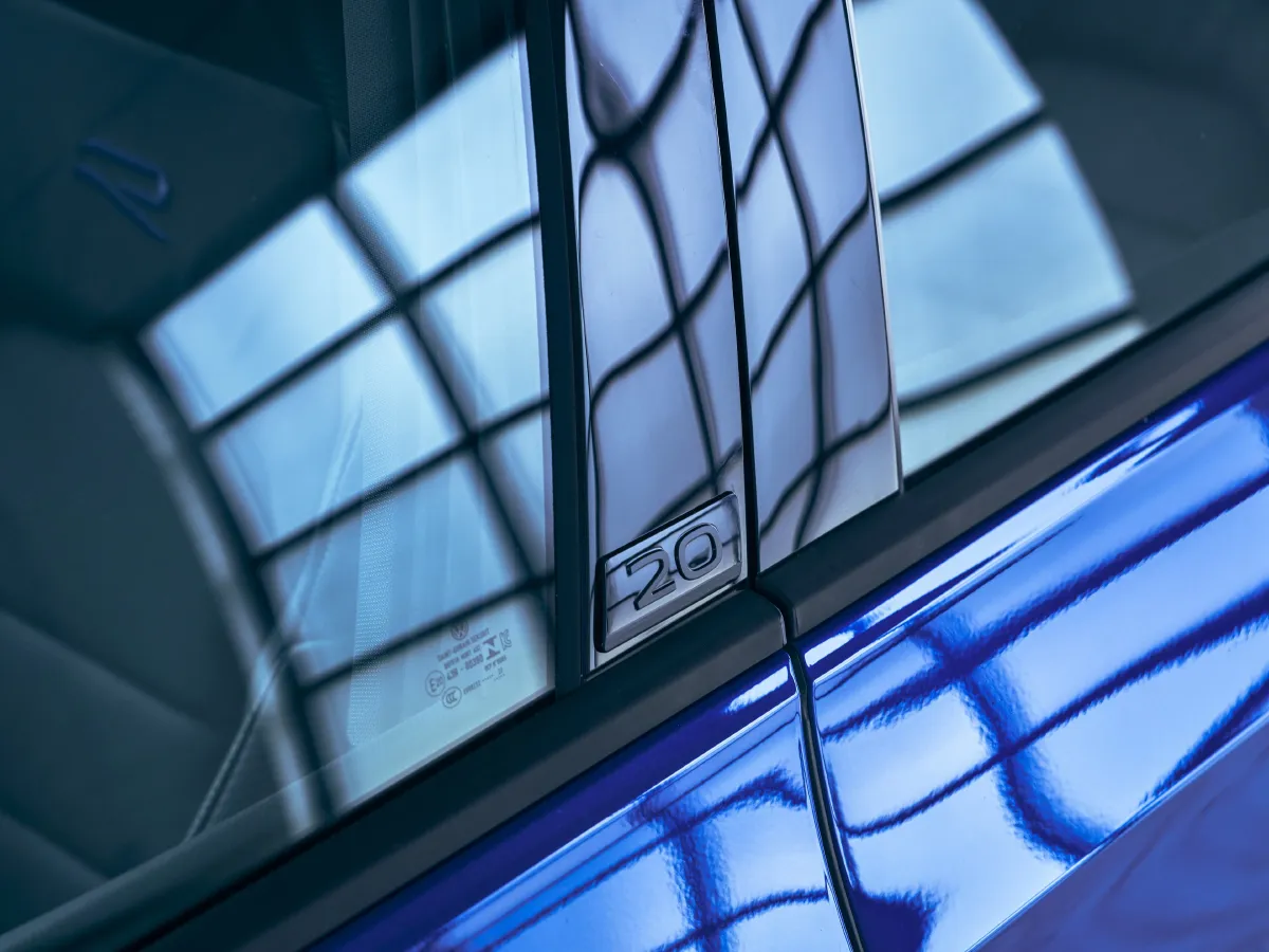 2011 Volkswagen Golf 2.0T 256HP L4 6DCT,autocango,china used car exporter,china ev exporter,chinese used car exporter,chinese used ev exporter