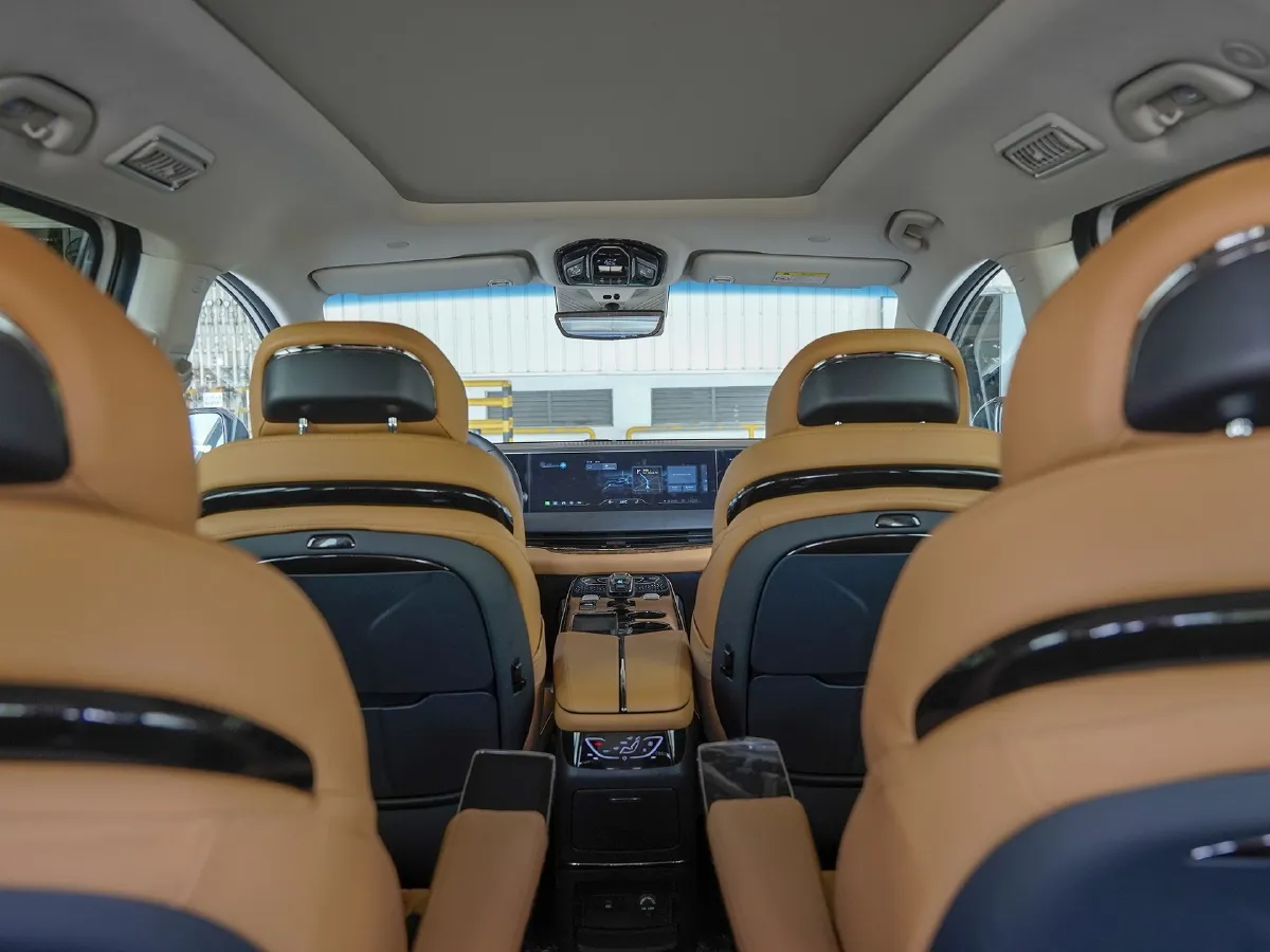 DongFeng Forthing XingHai V9,autocango,china used car exporter,china ev exporter,chinese used car exporter,chinese used ev exporter DongFeng Forthing XingHai V9,autocango,china used car exporter,china ev exporter,chinese used car exporter,chinese used ev exporter