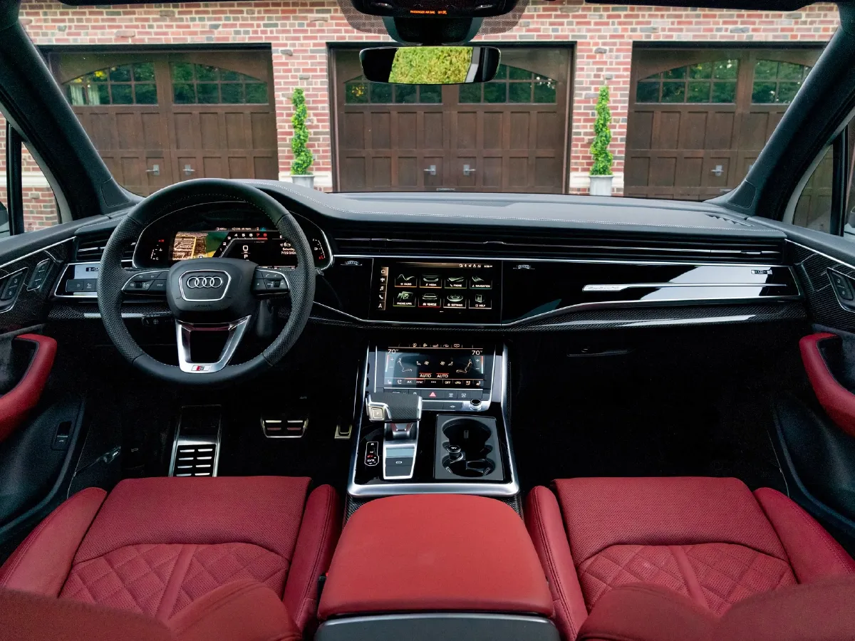 Audi SQ7,autocango,china used car exporter,china ev exporter,chinese used car exporter,chinese used ev exporter