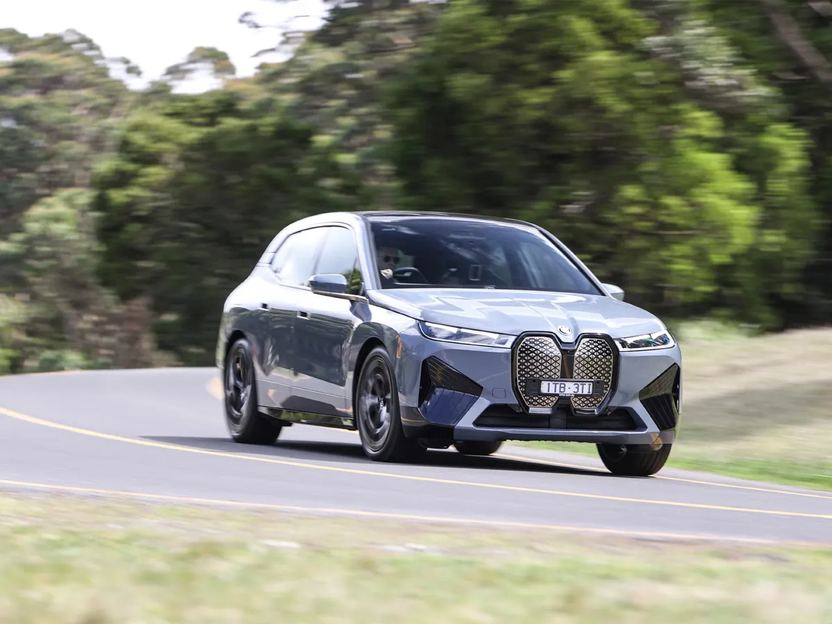 BMW iX,autocango,china used car exporter,china ev exporter,chinese used car exporter,chinese used ev exporter