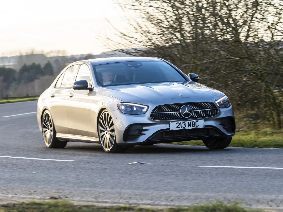 Mercedes-Benz E Class,autocango,china used car exporter,china ev exporter,chinese used car exporter,chinese used ev exporter