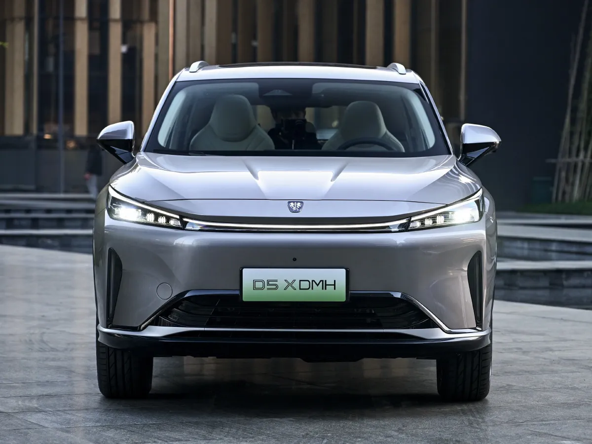 2024 Roewe D5X DMH 1.5T 150HP L4 2DHT PHEV 21.4KWH,autocango,china used car exporter,china ev exporter,chinese used car exporter,chinese used ev exporter