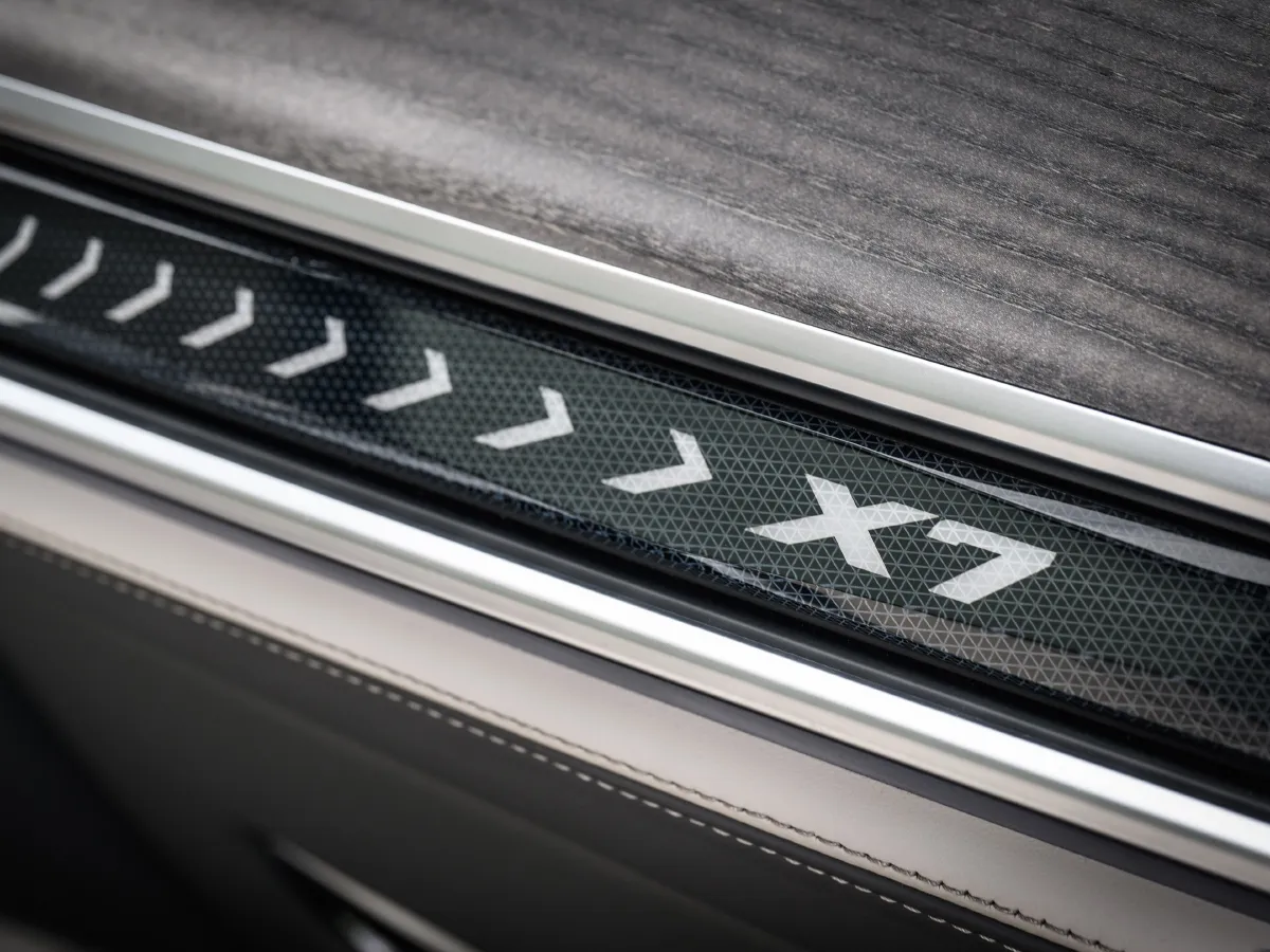 BMW X7,autocango,china used car exporter,china ev exporter,chinese used car exporter,chinese used ev exporter