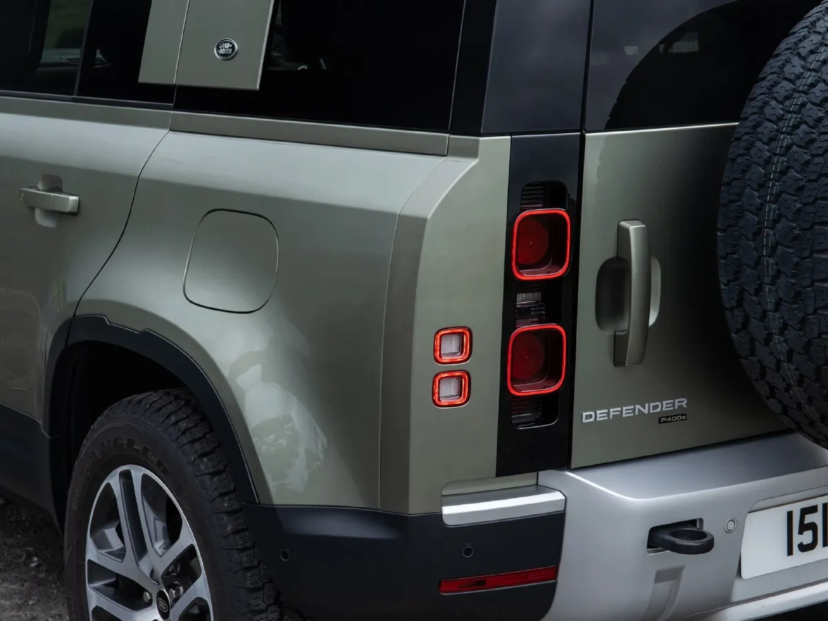 Land Rover Defender,autocango,china used car exporter,china ev exporter,chinese used car exporter,chinese used ev exporter Land Rover Defender,autocango,china used car exporter,china ev exporter,chinese used car exporter,chinese used ev exporter